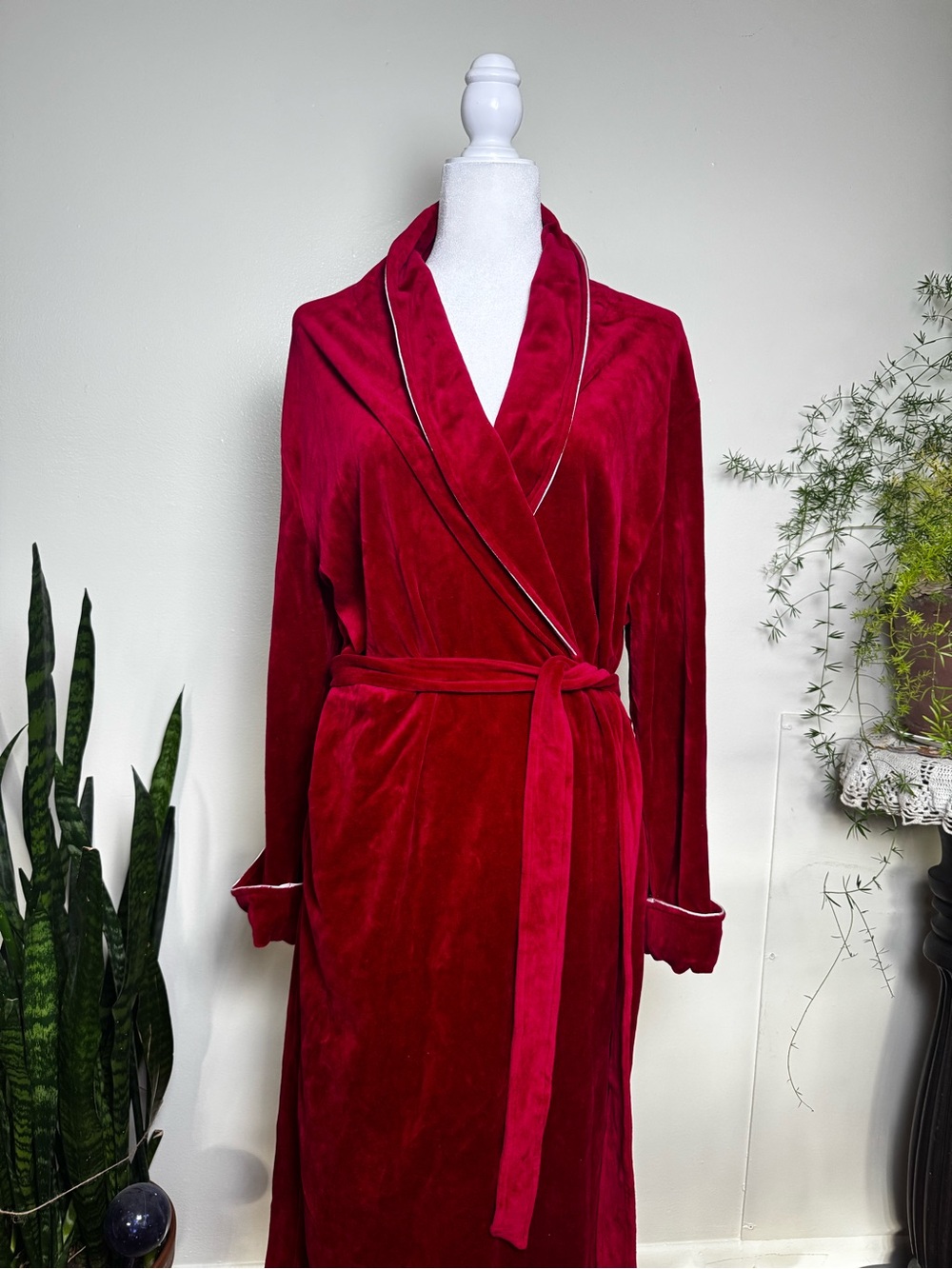 SunBay Red Velvet Women's Robe - Luxurious Lounge Wear